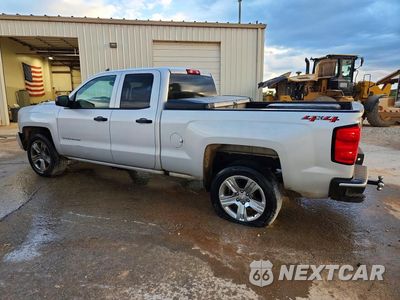 Drugie zdjęcie samochodu z przodu: 2018 CHEVROLET SILVERADO K1500 CUSTOM VIN:1GCVKPEC7JZ373237 - miniatura