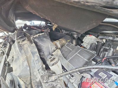 Zdjęcie 11 z 12 samochodu: 2019 CHEVROLET SILVERADO K3500 LTZ VIN:1GC4KXEY3KF120684 - miniatura