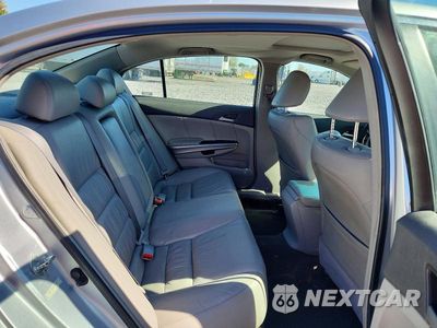 Zdjęcie 10 z 12 samochodu: 2008 HONDA ACCORD EXL VIN:1HGCP36808A078311 - miniatura