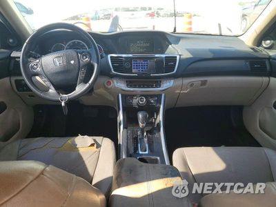 Zdjęcie 8 z 12 samochodu: 2013 HONDA ACCORD TOURING VIN:1HGCR3F96DA032933 - miniatura