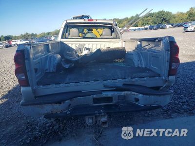 Zdjęcie 6 z 12 samochodu: 2005 CHEVROLET SILVERADO K2500 HEAVY DUTY VIN:1GCHK24U95E264916 - miniatura
