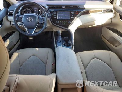 Zdjęcie 8 z 13 samochodu: 2018 TOYOTA CAMRY LE VIN:4T1B11HK2JU554213 - miniatura