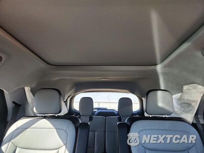 Zdjęcie 10 z 13 samochodu: 2021 FORD EXPLORER XLT VIN:1FMSK8DH8MGC35529 - miniatura