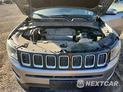 Zdjęcie 12 z 13 samochodu: 2018 JEEP COMPASS LATITUDE VIN:3C4NJDBB8JT256013 - miniatura