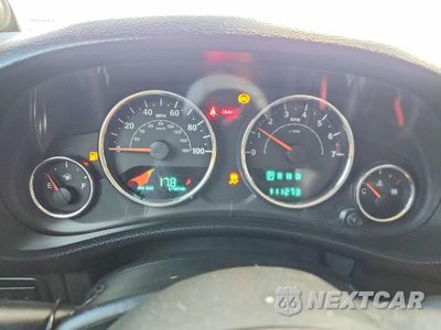 Zdjęcie 9 z 13 samochodu: 2013 JEEP WRANGLER RUBICON VIN:1C4BJWCG5DL601460 - miniatura