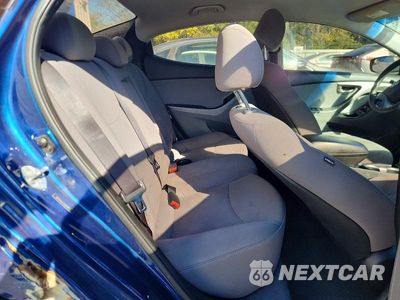 Zdjęcie 10 z 12 samochodu: 2015 HYUNDAI ELANTRA SE VIN:5NPDH4AE3FH604813 - miniatura