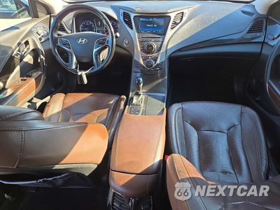 Zdjęcie 8 z 12 samochodu: 2013 HYUNDAI AZERA BASE VIN:KMHFH4JG1DA244340 - miniatura