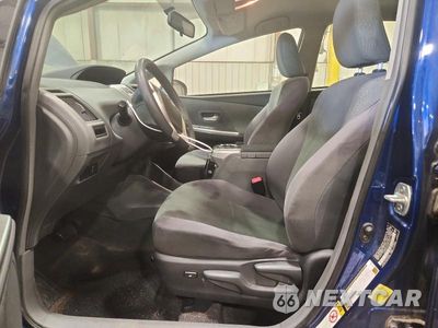 Zdjęcie 7 z 12 samochodu: 2013 TOYOTA PRIUS V THREE VIN:JTDZN3EU6D3277973 - miniatura