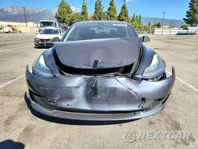 Piąte zdjęcie samochodu w środku: 2018 TESLA MODEL 3 VIN:5YJ3E1EA9JF018909 - miniatura