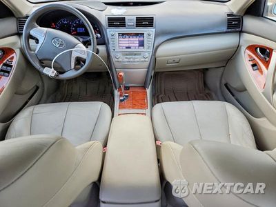 Zdjęcie 8 z 12 samochodu: 2010 TOYOTA CAMRY XLE V6 VIN:4T1BK3EK8AU109519 - miniatura