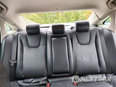 Zdjęcie 10 z 13 samochodu: 2020 HONDA INSIGHT TOURING VIN:19XZE4F92LE007582 - miniatura