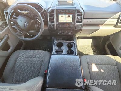 Zdjęcie 8 z 13 samochodu: 2017 FORD F350 SUPER DUTY VIN:1FT8W3DT4HED41116 - miniatura