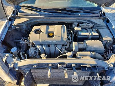 Zdjęcie 11 z 13 samochodu: 2017 HYUNDAI ELANTRA LIMITED VIN:5NPD84LF4HH009543 - miniatura