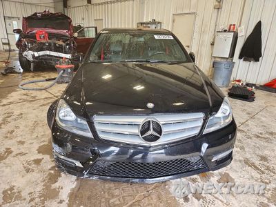 Piąte zdjęcie samochodu w środku: 2013 MERCEDES-BENZ C 300 4MATIC VIN:WDDGF8AB9DR242658 - miniatura