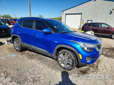 Czwarte zdjęcie samochodu z boku: 2021 KIA SELTOS S VIN:KNDEUCAA2M7164723 - miniatura