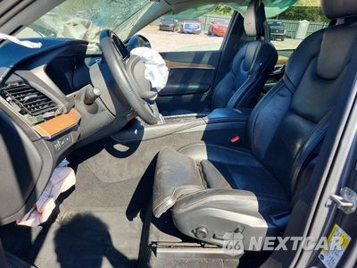 Zdjęcie 7 z 13 samochodu: 2017 VOLVO XC90 T8 VIN:YV4BC0PL8H1114329 - miniatura