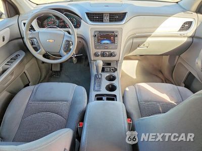 Zdjęcie 8 z 13 samochodu: 2017 CHEVROLET TRAVERSE LS VIN:1GNKRFED8HJ213899 - miniatura