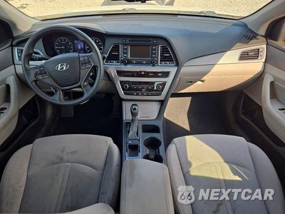 Zdjęcie 8 z 12 samochodu: 2015 HYUNDAI SONATA ECO VIN:5NPE24AA8FH131266 - miniatura