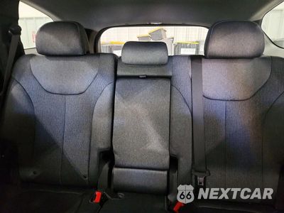 Zdjęcie 10 z 13 samochodu: 2019 HYUNDAI SANTA FE SE VIN:5NMS2CAD8KH125448 - miniatura