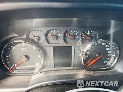Zdjęcie 9 z 12 samochodu: 2017 CHEVROLET SILVERADO C1500 CUSTOM VIN:1GCRCPEH8HZ240295 - miniatura