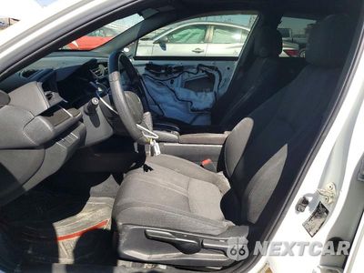 Zdjęcie 7 z 13 samochodu: 2018 HONDA CIVIC EX VIN:SHHFK7H54JU409505 - miniatura