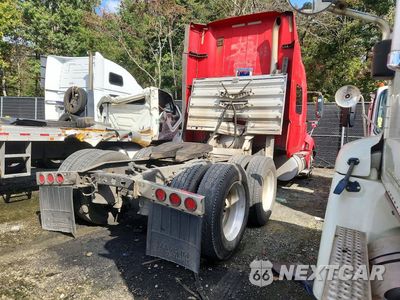 Trzecie zdjęcie samochodu z tyłu: 2009 INTERNATIONAL PROSTAR PREMIUM SEMI TRUCK VIN:2HSCUAPR39C059794 - miniatura