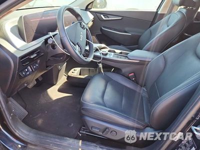 Zdjęcie 7 z 12 samochodu: 2023 KIA EV6 LIGHT VIN:KNDC34LA0P5610865 - miniatura