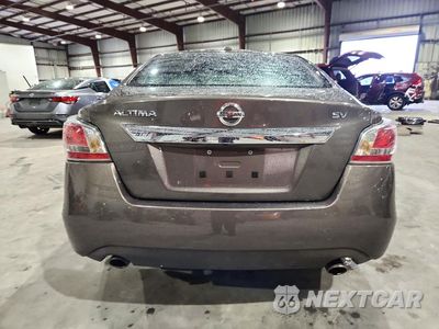 Zdjęcie 6 z 12 samochodu: 2015 NISSAN ALTIMA 2.5 SV VIN:1N4AL3AP1FC232936 - miniatura