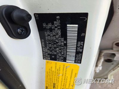 Zdjęcie 13 z 13 samochodu: 2008 TOYOTA HIGHLANDER LIMITED VIN:JTEDS42A882026401 - miniatura