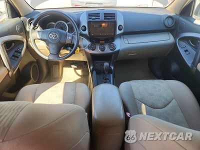 Zdjęcie 8 z 13 samochodu: 2011 TOYOTA RAV4 BASE VIN:JTMBF4DV3B5038719 - miniatura