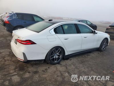 Trzecie zdjęcie samochodu z tyłu: 2025 BMW I5 XDRIVE 40 VIN:WBY13HG03SCT15228 - miniatura