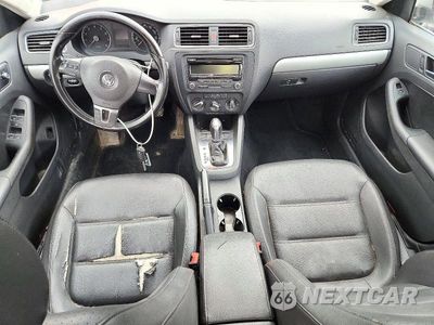 Zdjęcie 8 z 12 samochodu: 2013 VOLKSWAGEN JETTA SE VIN:3VWDP7AJ2DM208765 - miniatura