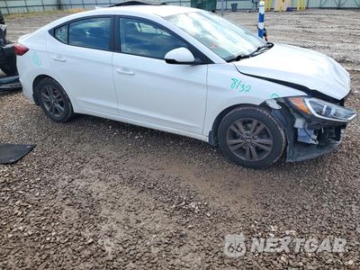 Czwarte zdjęcie samochodu z boku: 2018 HYUNDAI ELANTRA SEL VIN:5NPD84LF4JH225057 - miniatura