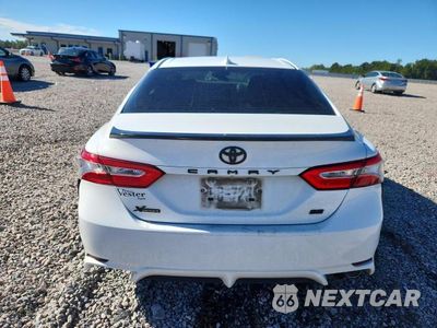 Zdjęcie 6 z 13 samochodu: 2020 TOYOTA CAMRY SE VIN:4T1G11AK5LU863077 - miniatura
