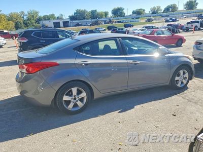 Trzecie zdjęcie samochodu z tyłu: 2013 HYUNDAI ELANTRA GLS VIN:5NPDH4AE2DH262042 - miniatura