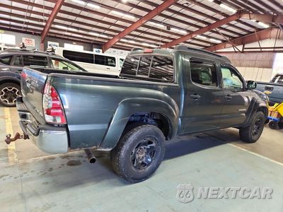 Trzecie zdjęcie samochodu z tyłu: 2009 TOYOTA TACOMA V6 VIN:3TMLU42N19M020401 - miniatura