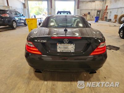 Zdjęcie 6 z 12 samochodu: 2015 MERCEDES-BENZ SLK 250 VIN:WDDPK4HA4FF098135 - miniatura