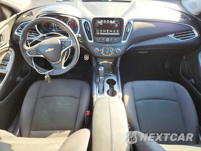 Zdjęcie 8 z 12 samochodu: 2017 CHEVROLET MALIBU HYBRID VIN:1G1ZJ5SU5HF228921 - miniatura