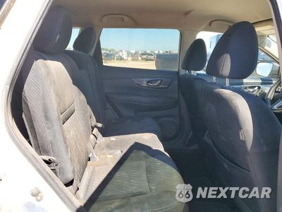 Zdjęcie 10 z 12 samochodu: 2020 NISSAN ROGUE SV VIN:KNMAT2MV1LP505473 - miniatura