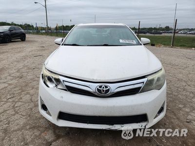 Piąte zdjęcie samochodu w środku: 2014 TOYOTA CAMRY XLE VIN:4T4BF1FK3ER365134 - miniatura