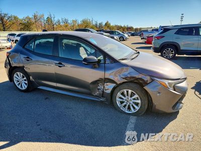Czwarte zdjęcie samochodu z boku: 2024 TOYOTA COROLLA HATCHBACK SE VIN:JTND4MBE0R3218629 - miniatura