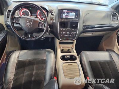 Zdjęcie 8 z 13 samochodu: 2017 DODGE GRAND CARAVAN SXT VIN:2C4RDGCG6HR865361 - miniatura