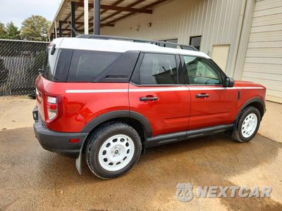 Trzecie zdjęcie samochodu z tyłu: 2023 FORD BRONCO SPORT HERITAGE VIN:3FMCR9G63PRD04771 - miniatura