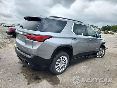 Trzecie zdjęcie samochodu z tyłu: 2023 CHEVROLET TRAVERSE LT VIN:1GNERHKW6PJ169608 - miniatura
