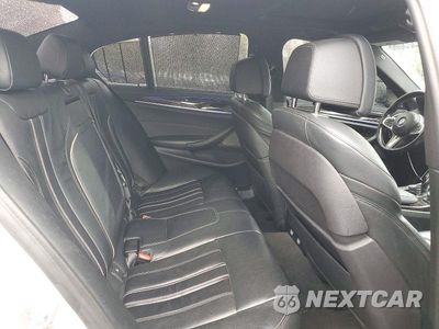 Zdjęcie 10 z 12 samochodu: 2017 BMW 540 XI VIN:WBAJE7C37HG890792 - miniatura
