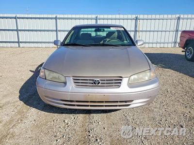 Piąte zdjęcie samochodu w środku: 1999 TOYOTA CAMRY LE VIN:JT2BG22K5X0326667 - miniatura