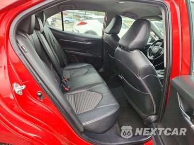 Zdjęcie 10 z 12 samochodu: 2021 TOYOTA CAMRY SE VIN:4T1G11AK1MU427666 - miniatura