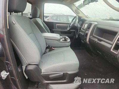 Zdjęcie 10 z 12 samochodu: 2015 RAM 1500 ST VIN:3C6JR6AG9FG675625 - miniatura