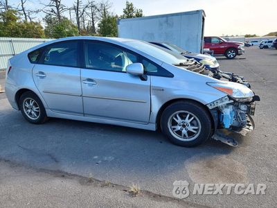 Czwarte zdjęcie samochodu z boku: 2011 TOYOTA PRIUS THREE VIN:JTDKN3DU6B0261712 - miniatura