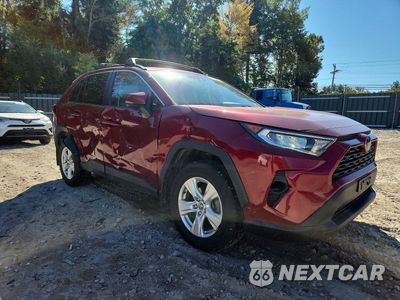 Czwarte zdjęcie samochodu z boku: 2021 TOYOTA RAV4 XLE VIN:2T3P1RFV9MW235081 - miniatura